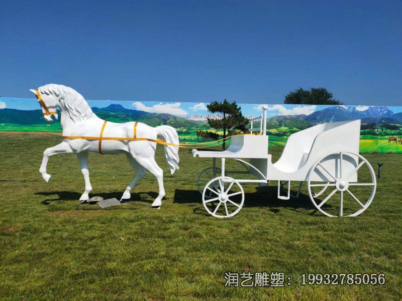 公司玻璃鋼馬車雕塑